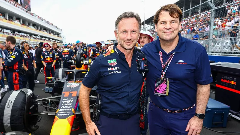 Отвергнутый Alpine гонщик высказал свое мнение о партнерстве Red Bull и Ford