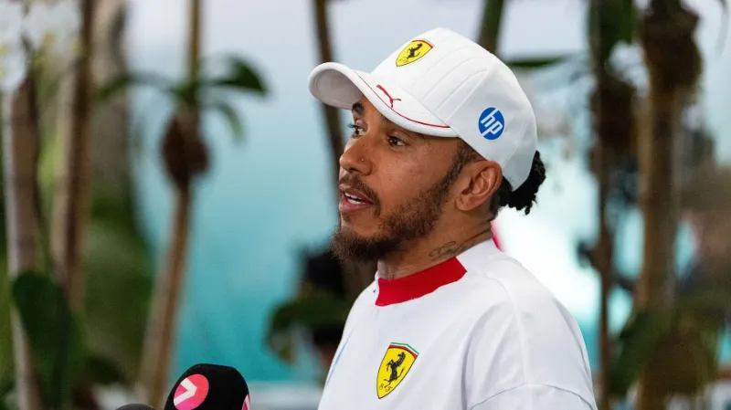 Ветеран паддока дал оценку выступлениям Льюиса Хэмилтона в Ferrari.